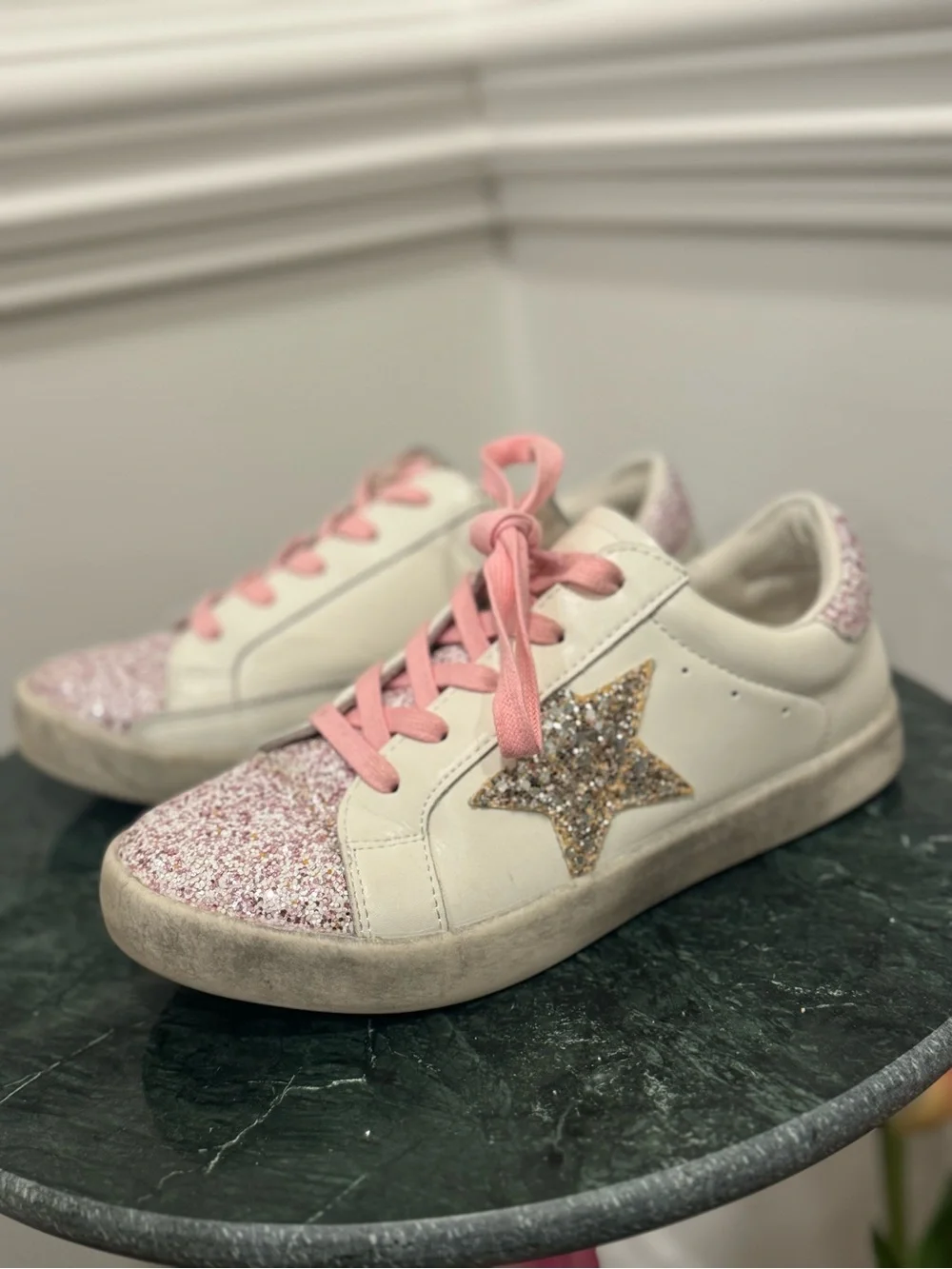 Sparkly Star Sweet Honey Girls Sneakers - Pink & White Sz 5Y